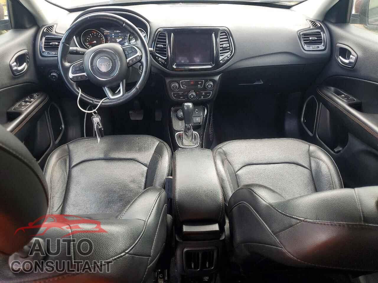 JEEP COMPASS 2021 - 3C4NJDCB4MT603534