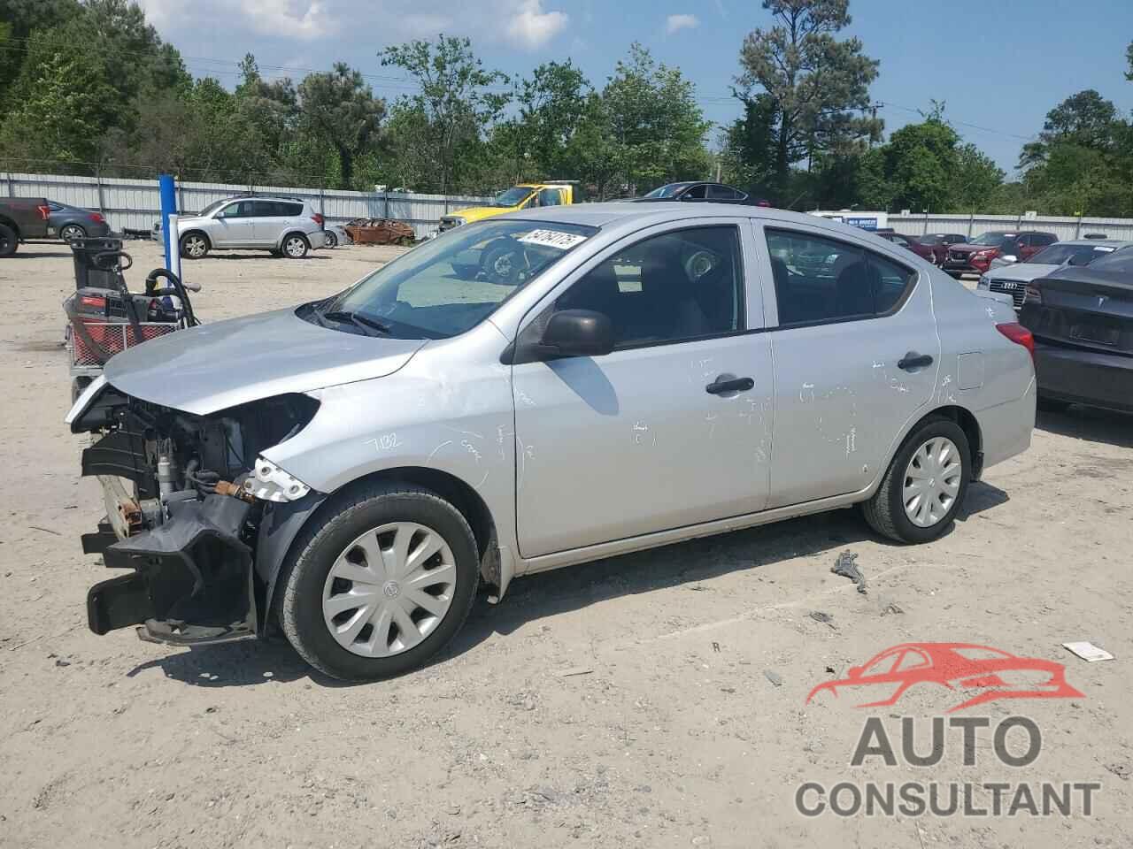 NISSAN VERSA 2015 - 3N1CN7AP8FL845843