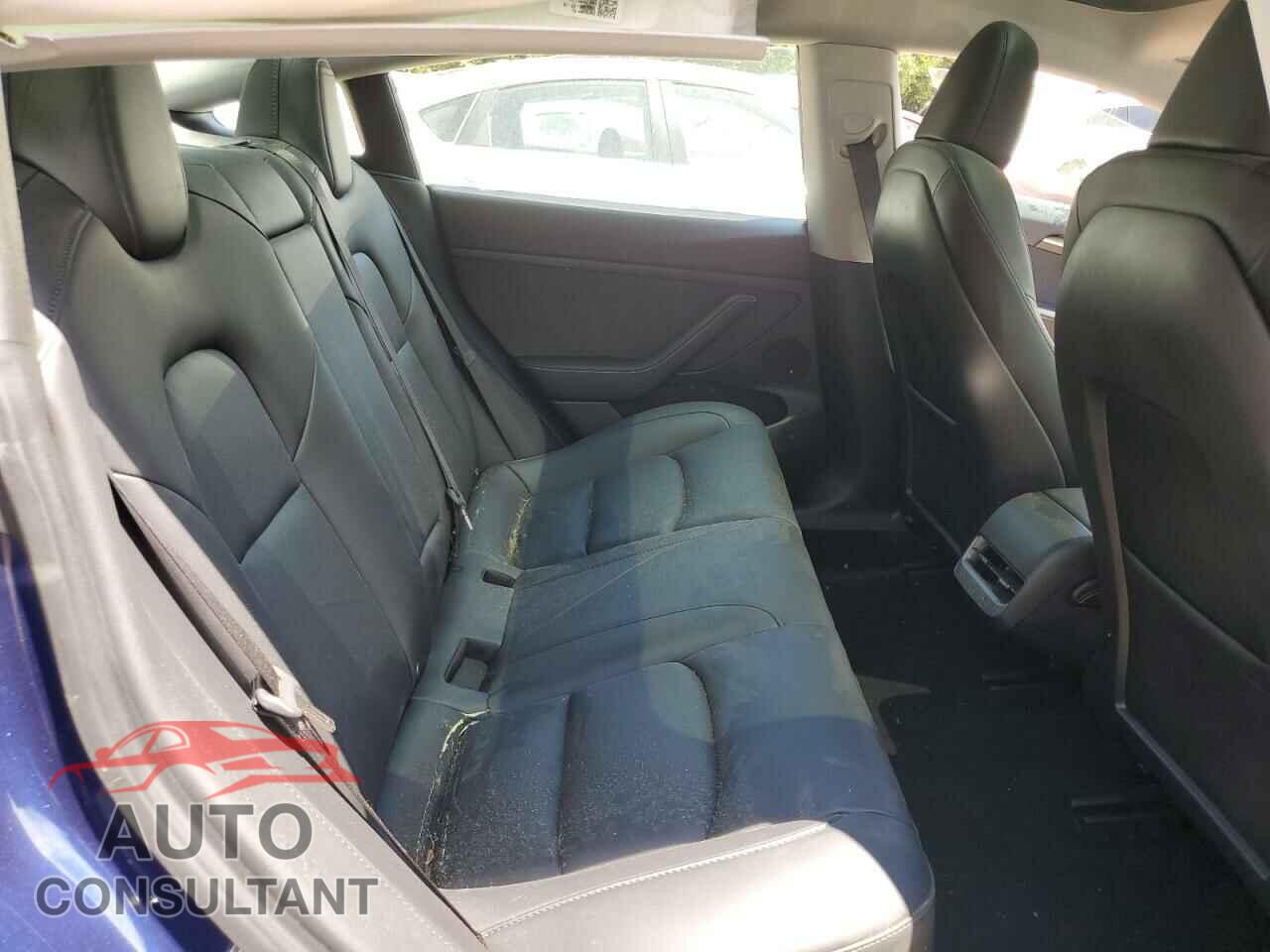 TESLA MODEL 3 2023 - 5YJ3E1EA4PF552957