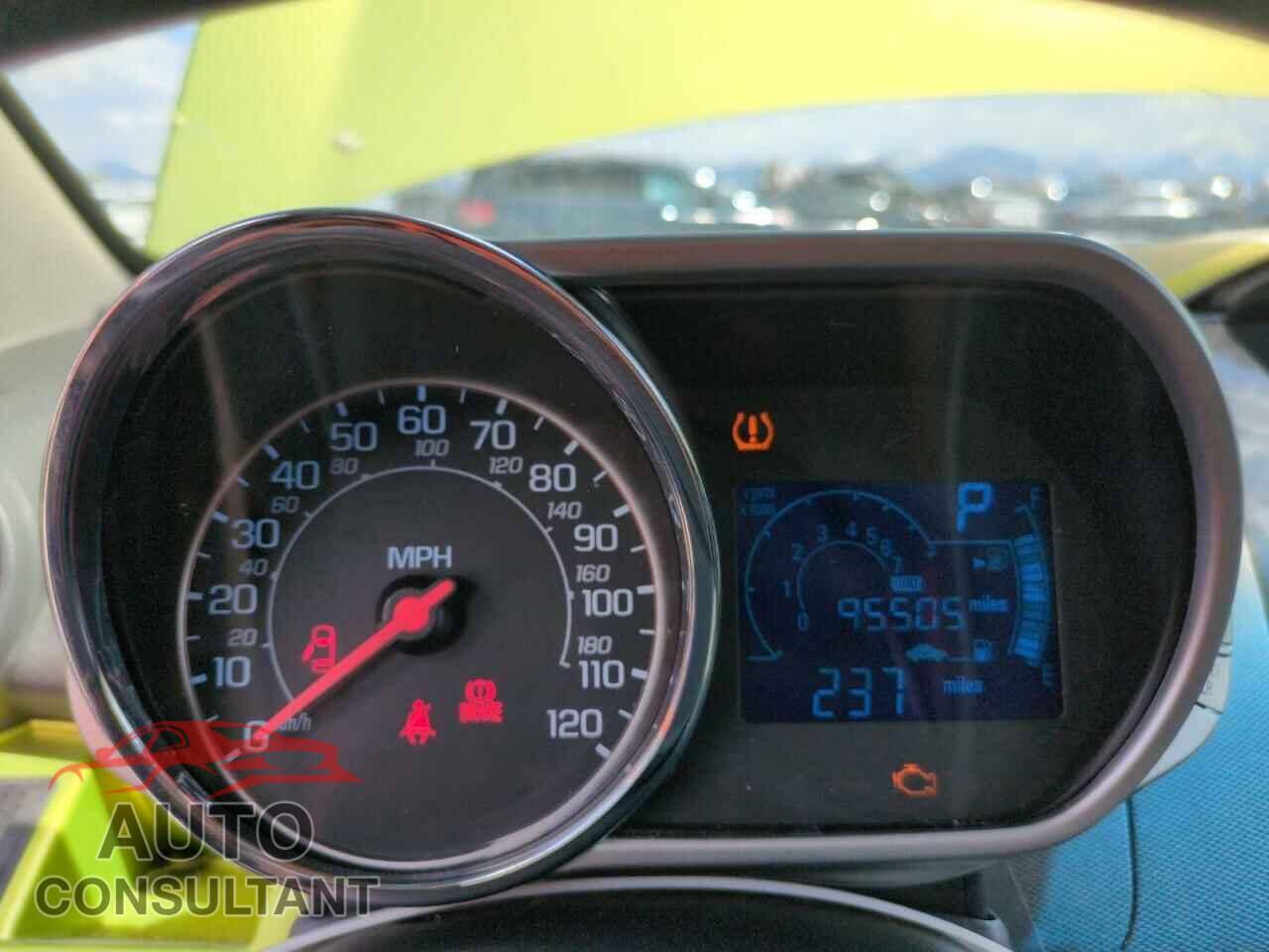 CHEVROLET SPARK 2013 - KL8CD6S98DC628305