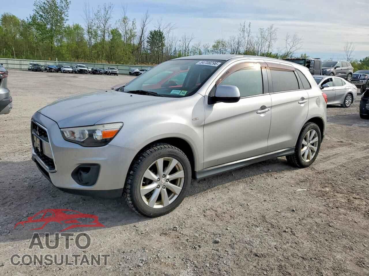 MITSUBISHI OUTLANDER 2013 - 4A4AR3AU8DE018180