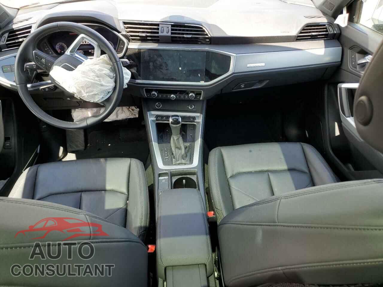 AUDI Q3 2021 - WA1EECF35M1126519