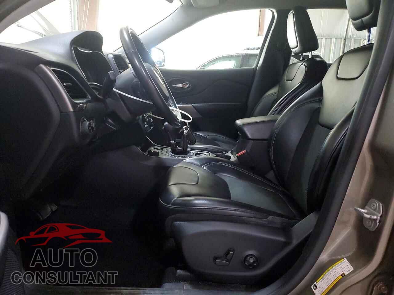 JEEP CHEROKEE 2019 - 1C4PJMLB6KD463112