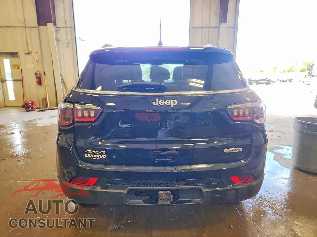 JEEP COMPASS 2022 - 3C4NJDBB4NT121021