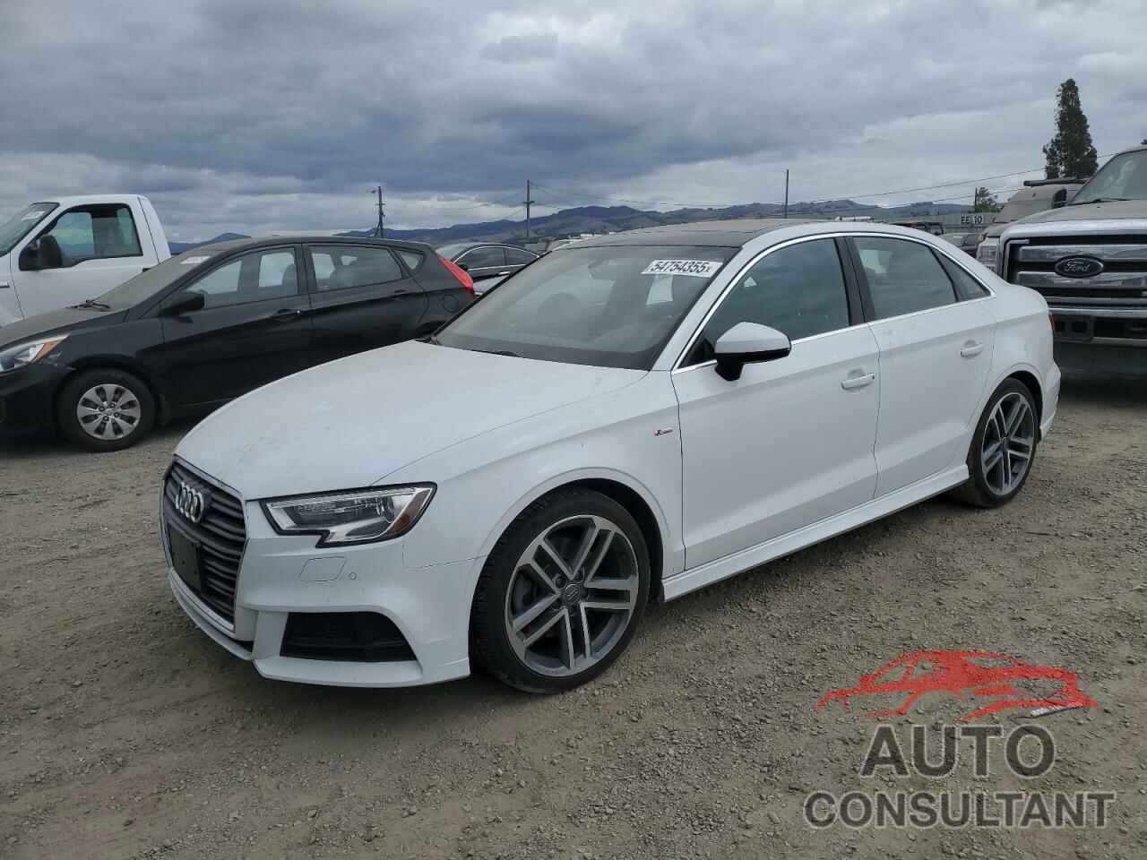 AUDI A3 2017 - WAUGUGFF5H1054808