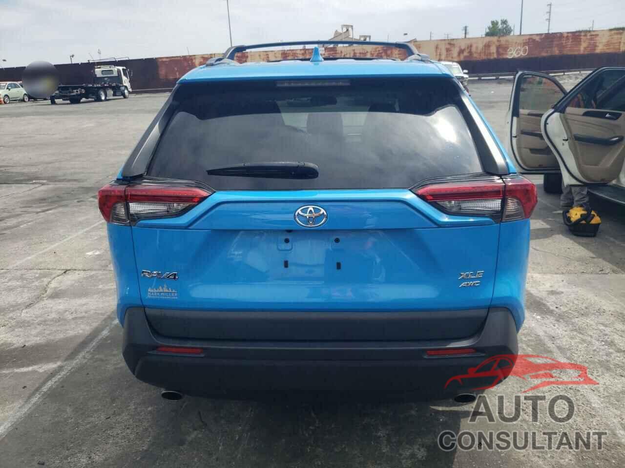 TOYOTA RAV4 2021 - 2T3A1RFV9MW188379