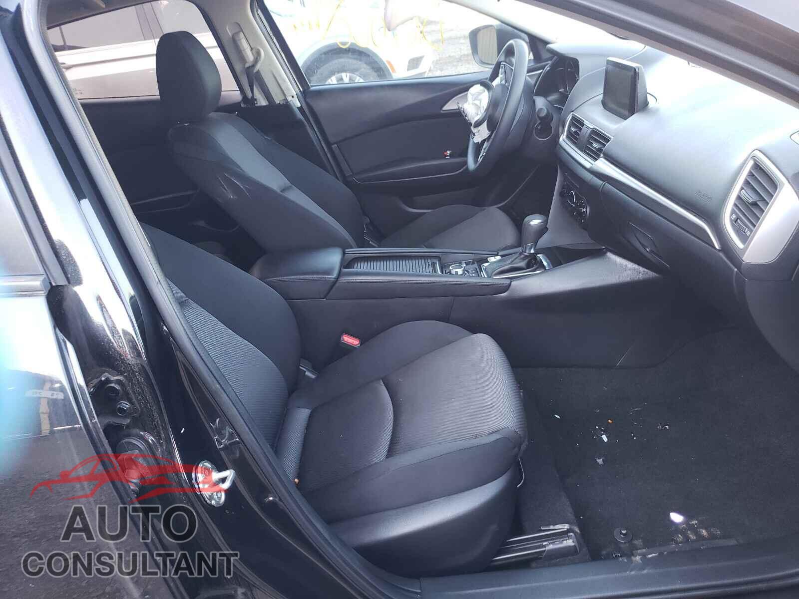 MAZDA 3 2017 - 3MZBN1U72HM119195