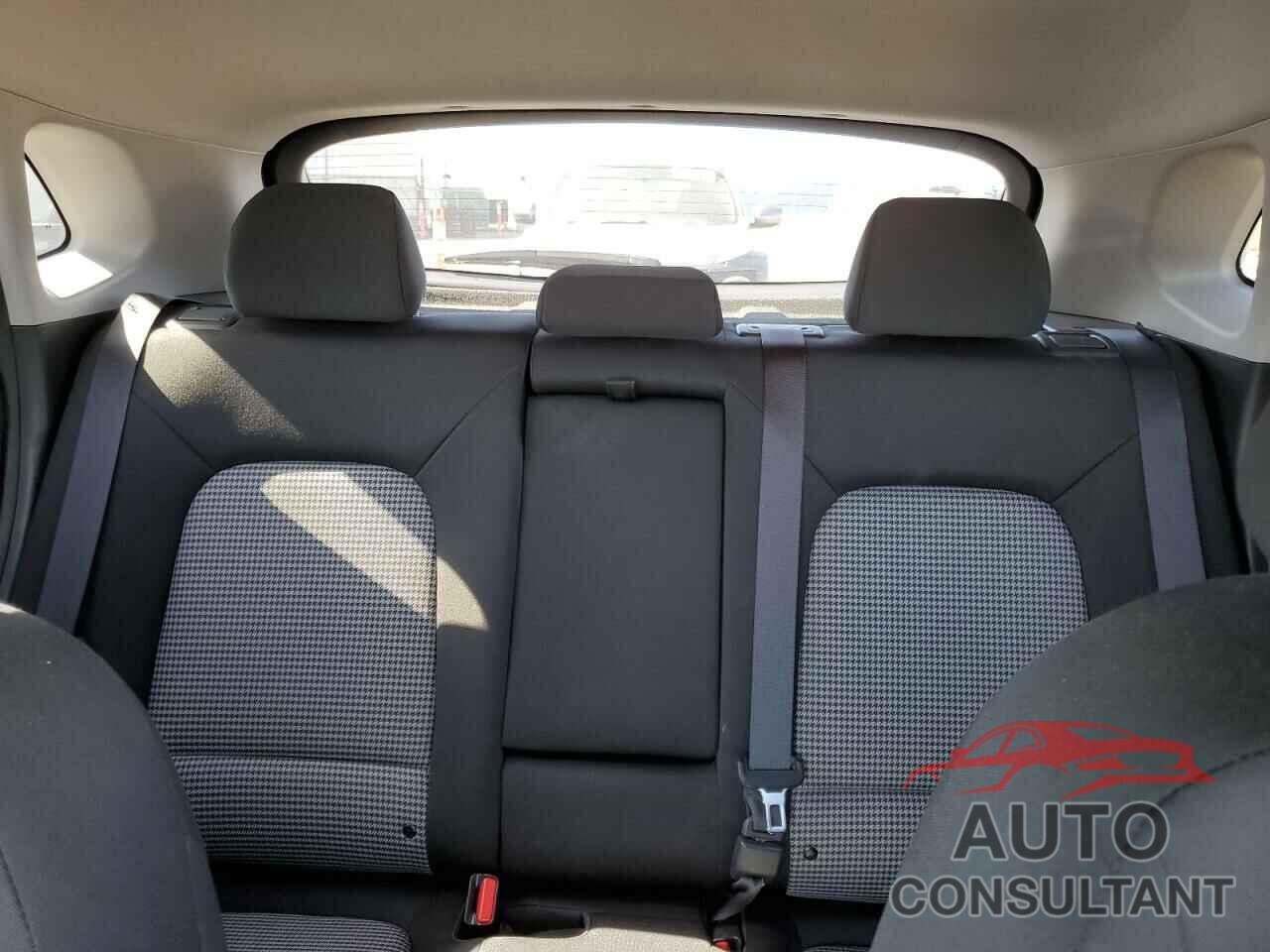 HYUNDAI KONA 2021 - KM8K3CA57MU619085