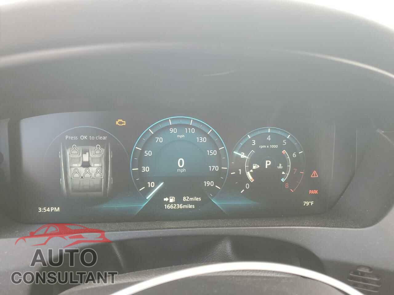 JAGUAR F-PACE 2017 - SADCK2BVXHA058011