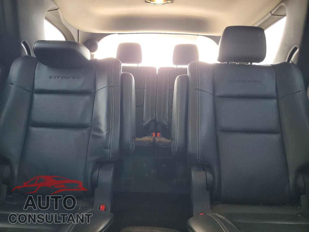 DODGE DURANGO 2015 - 1C4SDJET3FC758038