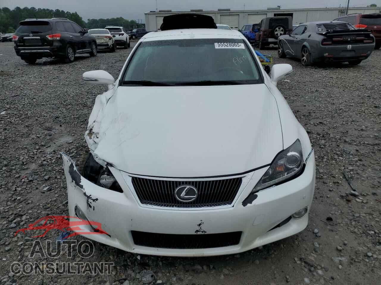 LEXUS IS 2015 - JTHFF2C20F2532149