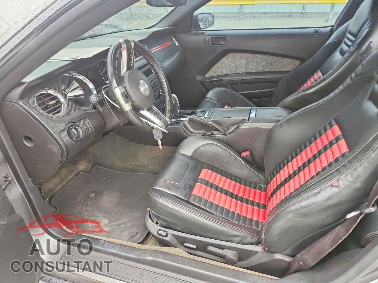 FORD MUSTANG 2014 - 1ZVBP8CF2E5234800