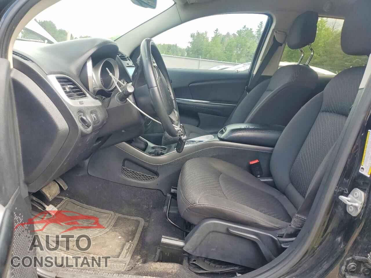 DODGE JOURNEY 2015 - 3C4PDCAB1FT712176
