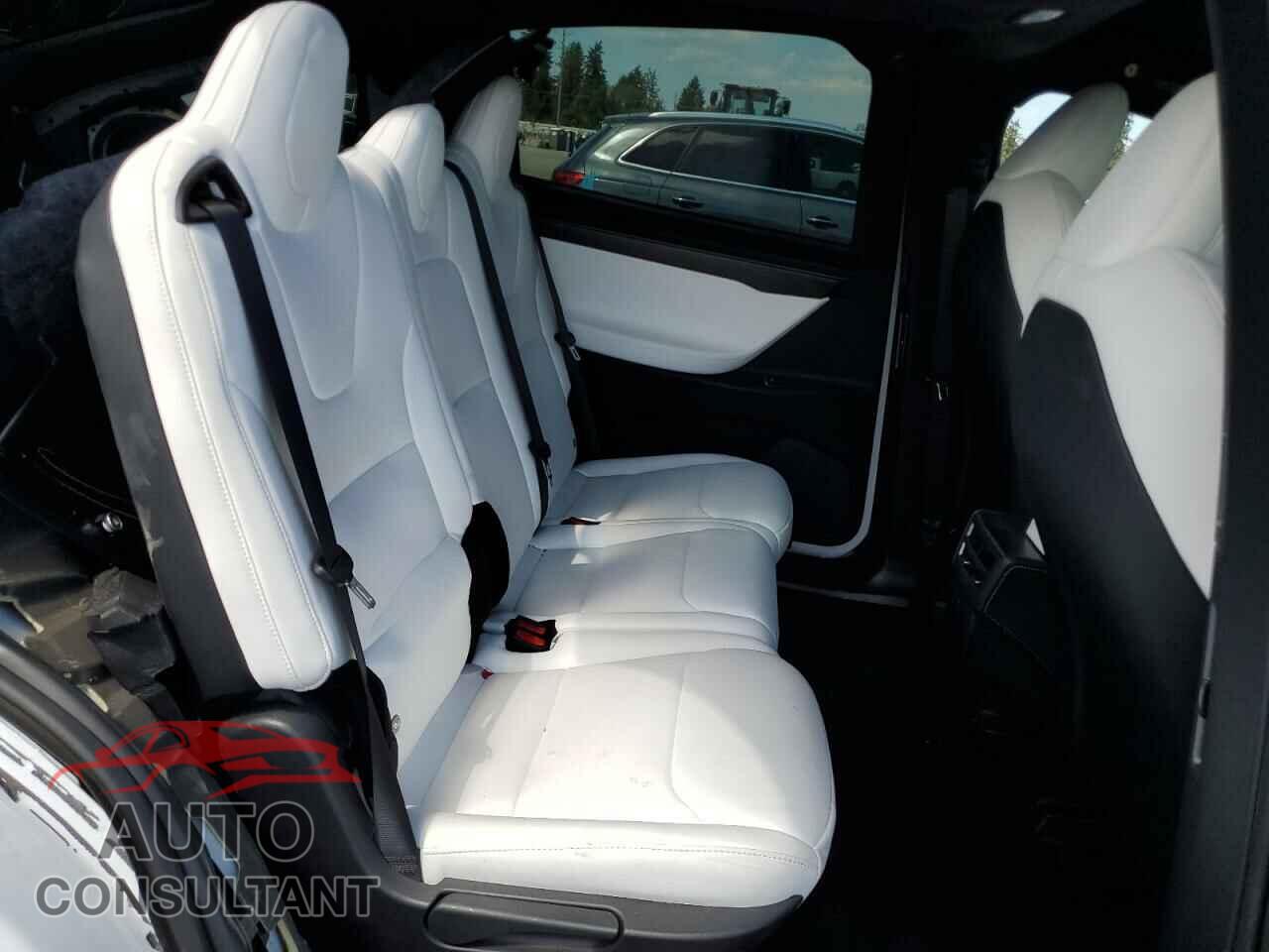 TESLA MODEL X 2020 - 5YJXCDE45LF303130