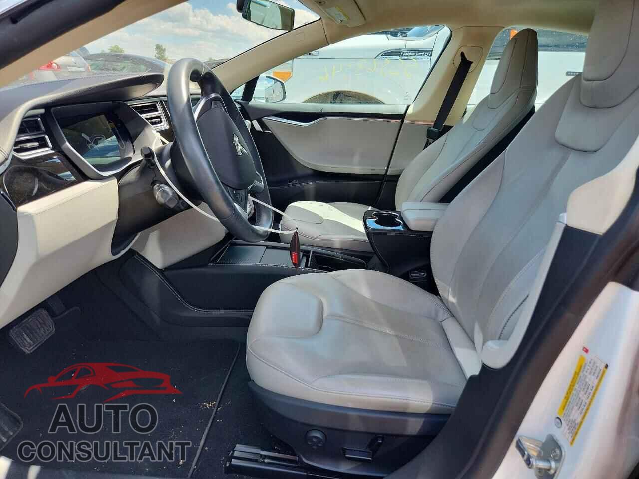 TESLA MODEL S 2014 - 5YJSA1H15EFP45747