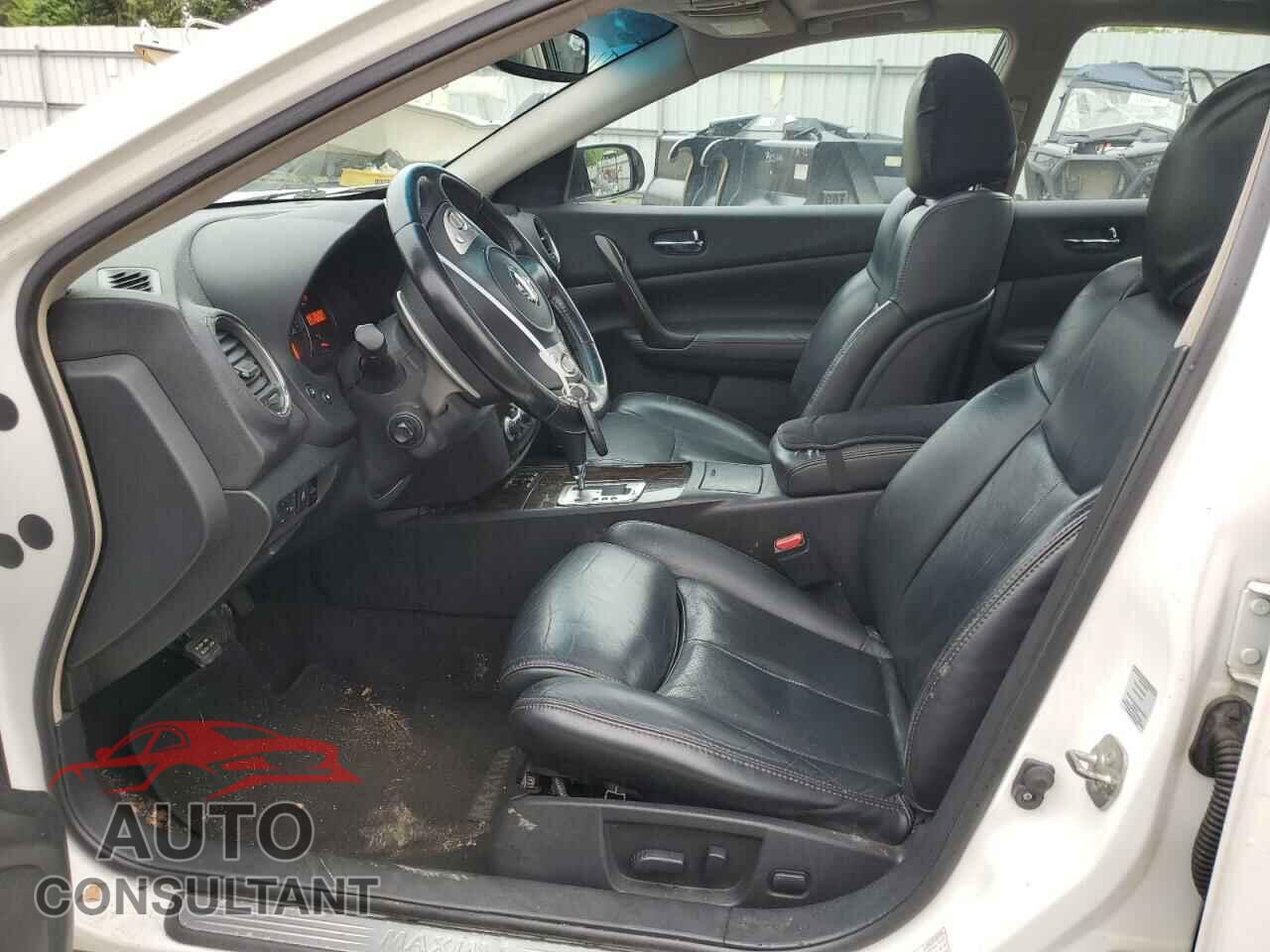 NISSAN MAXIMA 2011 - 1N4AA5AP1BC859745