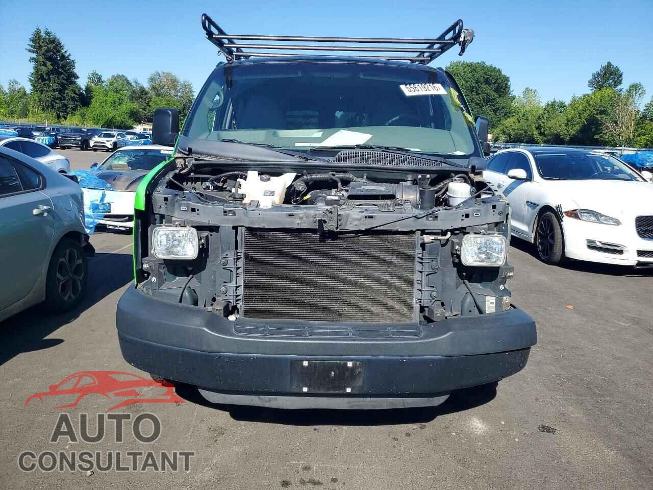 CHEVROLET EXPRESS 2012 - 1GNSGBF43C1187055