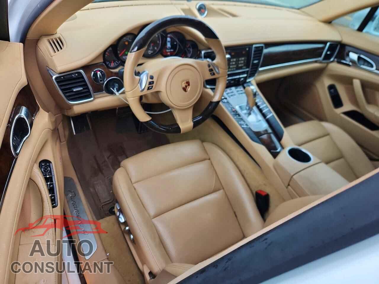 PORSCHE PANAMERA 2015 - WP0AA2A75FL004741