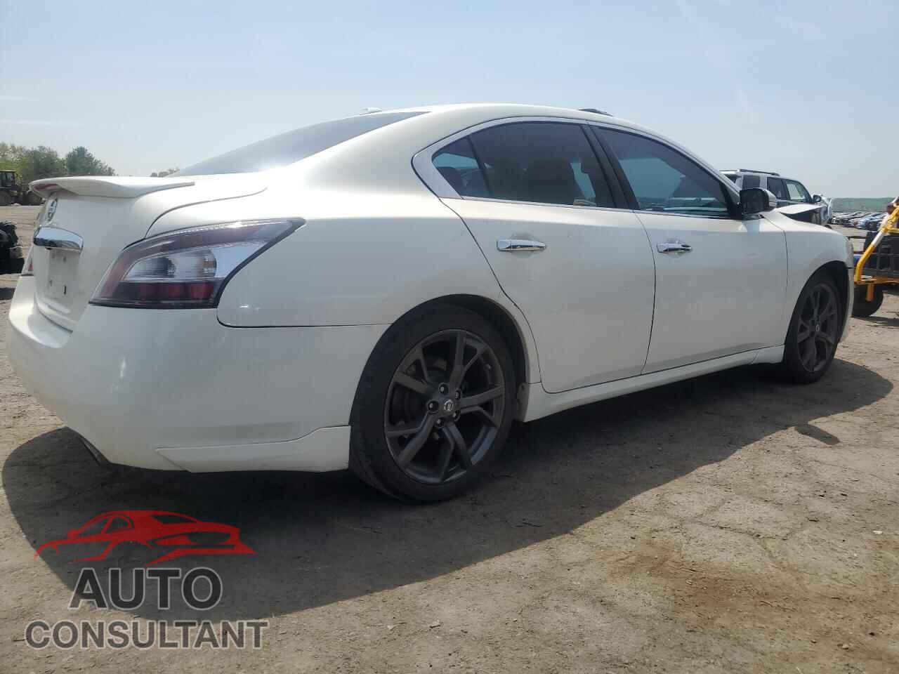 NISSAN MAXIMA 2014 - 1N4AA5AP1EC493192