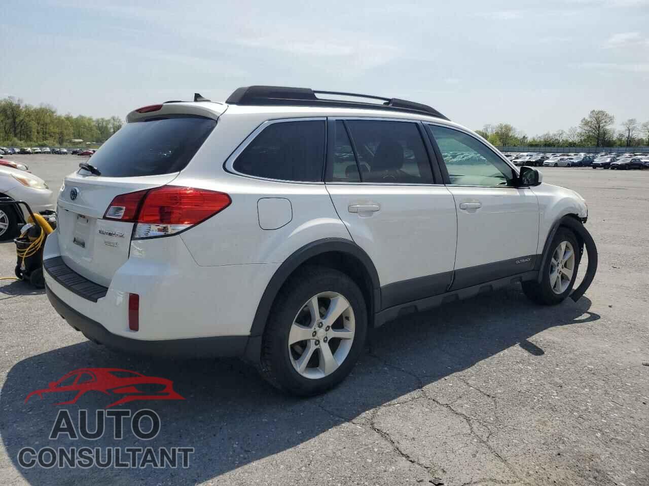 SUBARU OUTBACK 2014 - 4S4BRBMC3E3324897