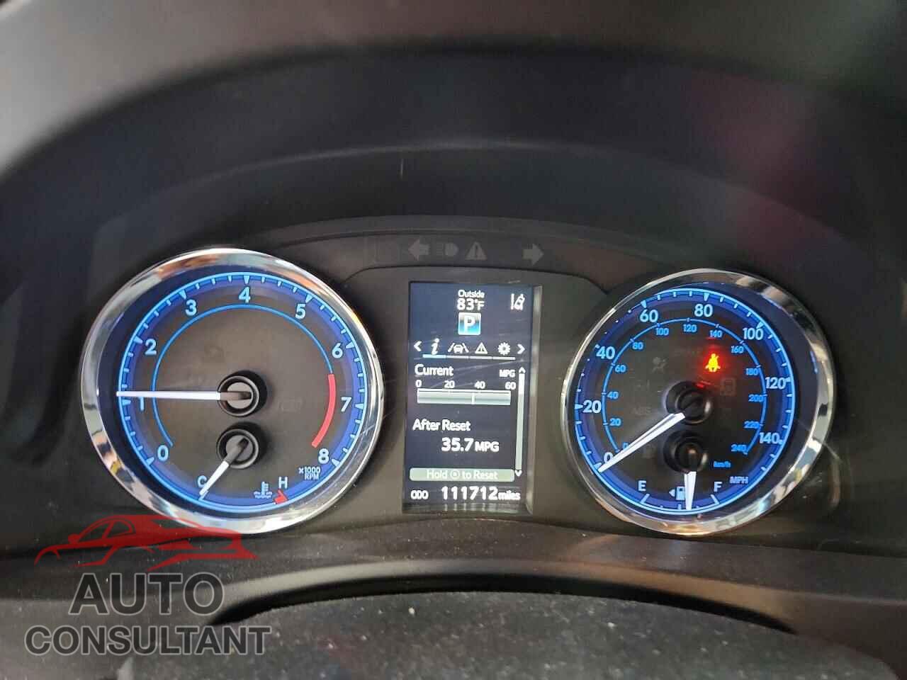 TOYOTA COROLLA 2017 - 5YFBURHE1HP681207