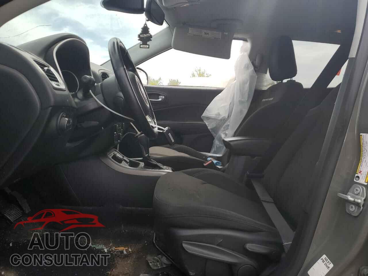 JEEP COMPASS 2021 - 3C4NJDAB9MT586975