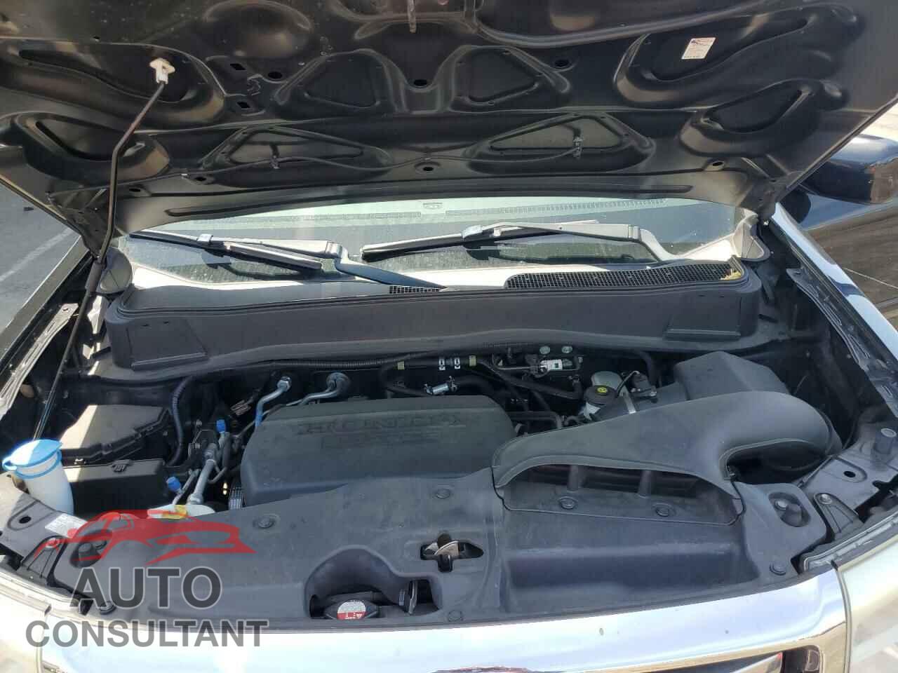 HONDA PILOT 2013 - 5FNYF3H48DB028744