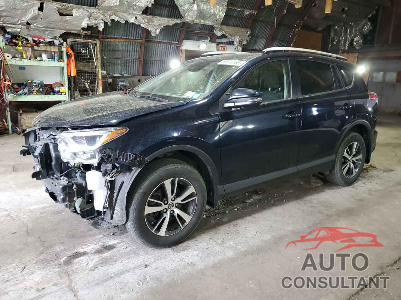 TOYOTA RAV4 2018 - JTMRFREVXJD238513