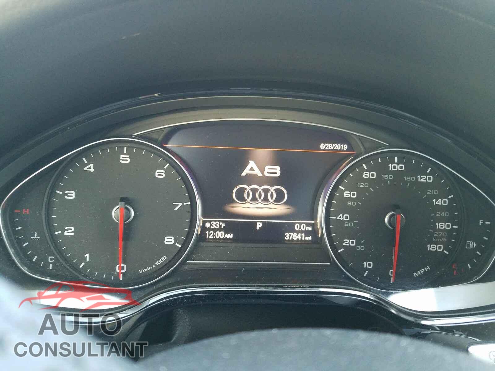 AUDI A8 2017 - WAU44AFD8HN013662