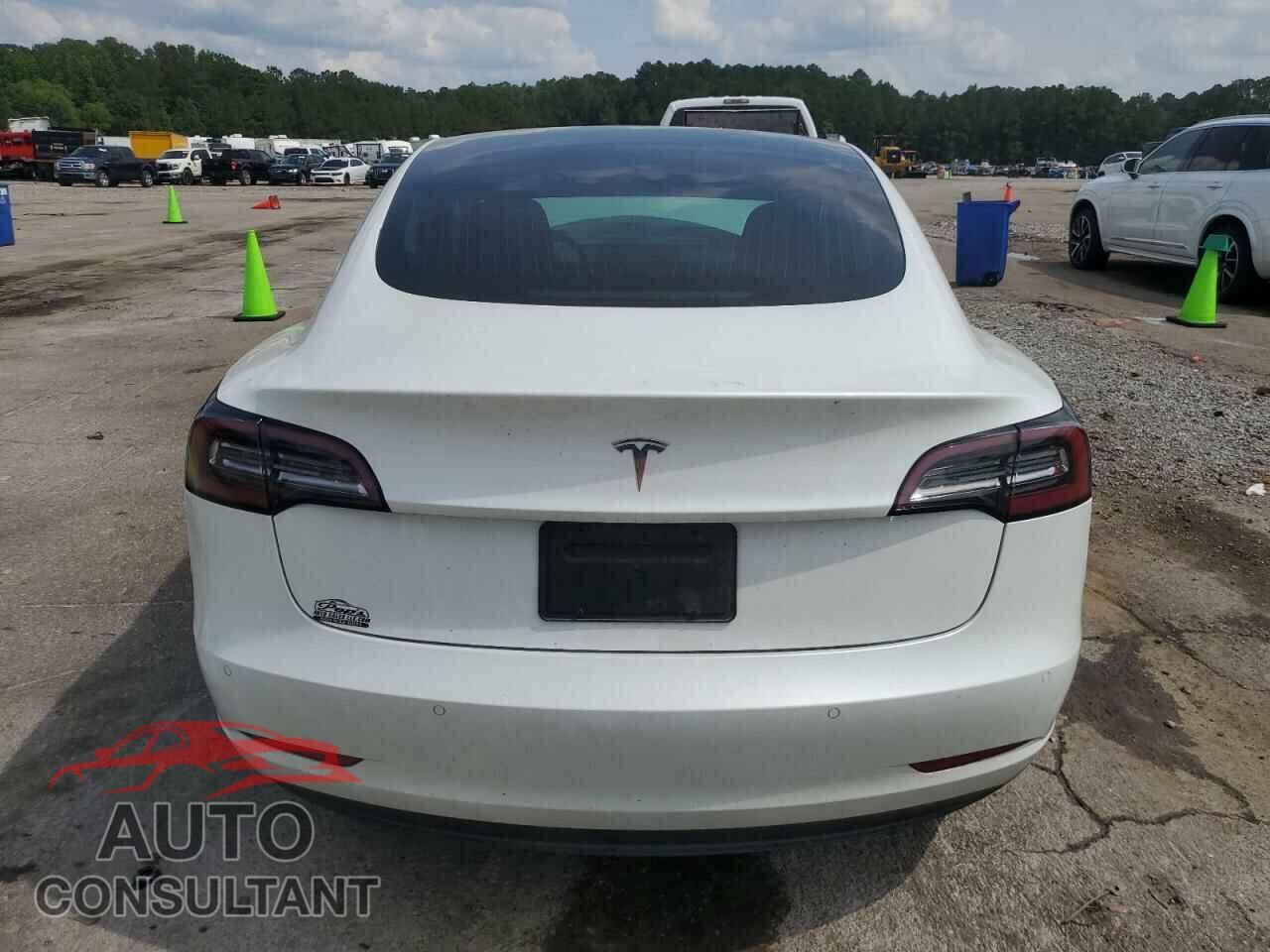 TESLA MODEL 3 2020 - 5YJ3E1EA0LF598635