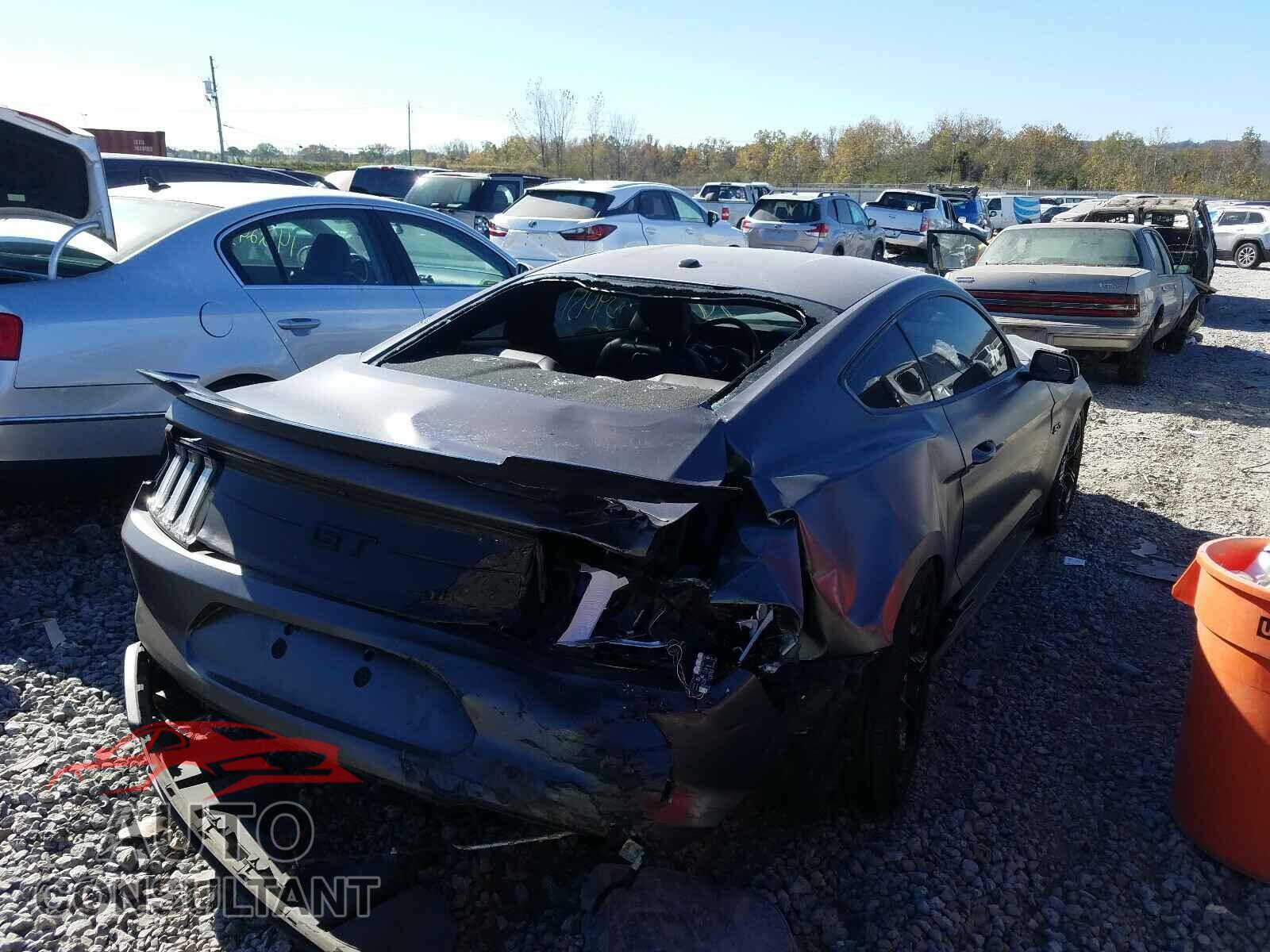 FORD MUSTANG 2018 - 1FA6P8CF8J5128968