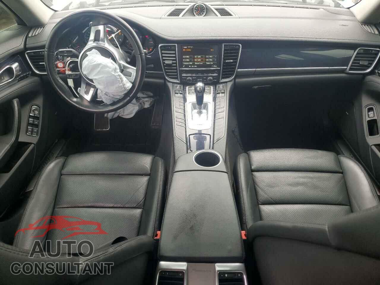 PORSCHE PANAMERA 2016 - WP0AA2A76GL000019