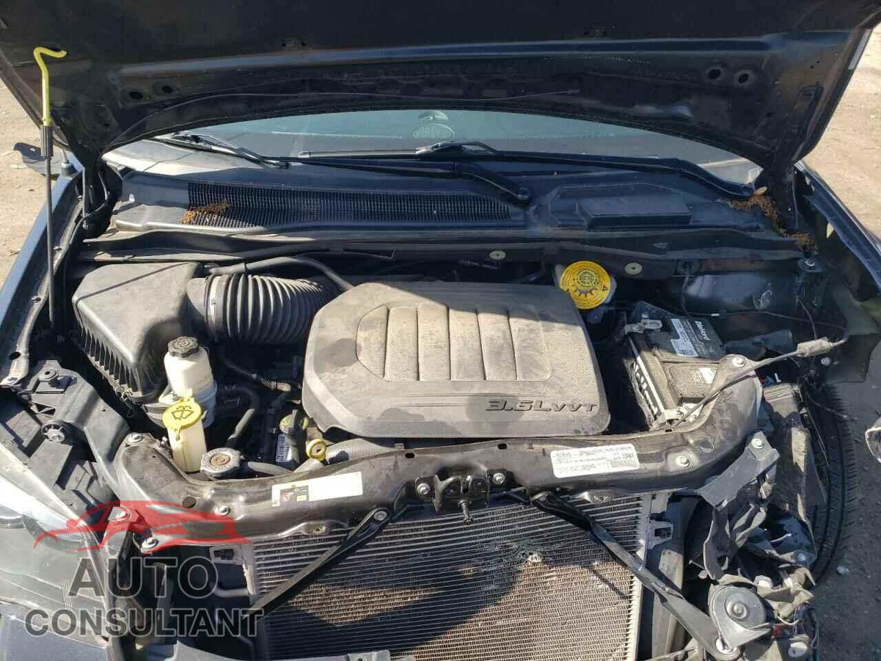 DODGE CARAVAN 2019 - 2C4RDGEG2KR724761