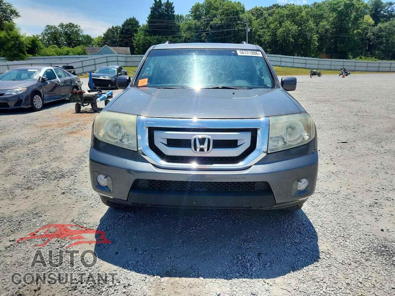 HONDA PILOT 2011 - 5FNYF4H4XBB068116