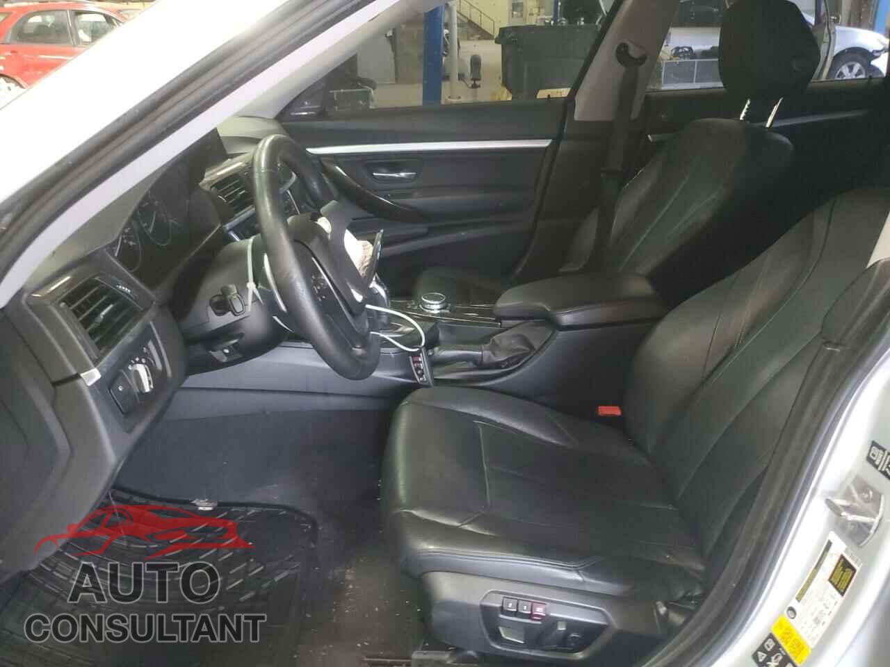 BMW 3 SERIES 2015 - WBA3X5C58FD561445
