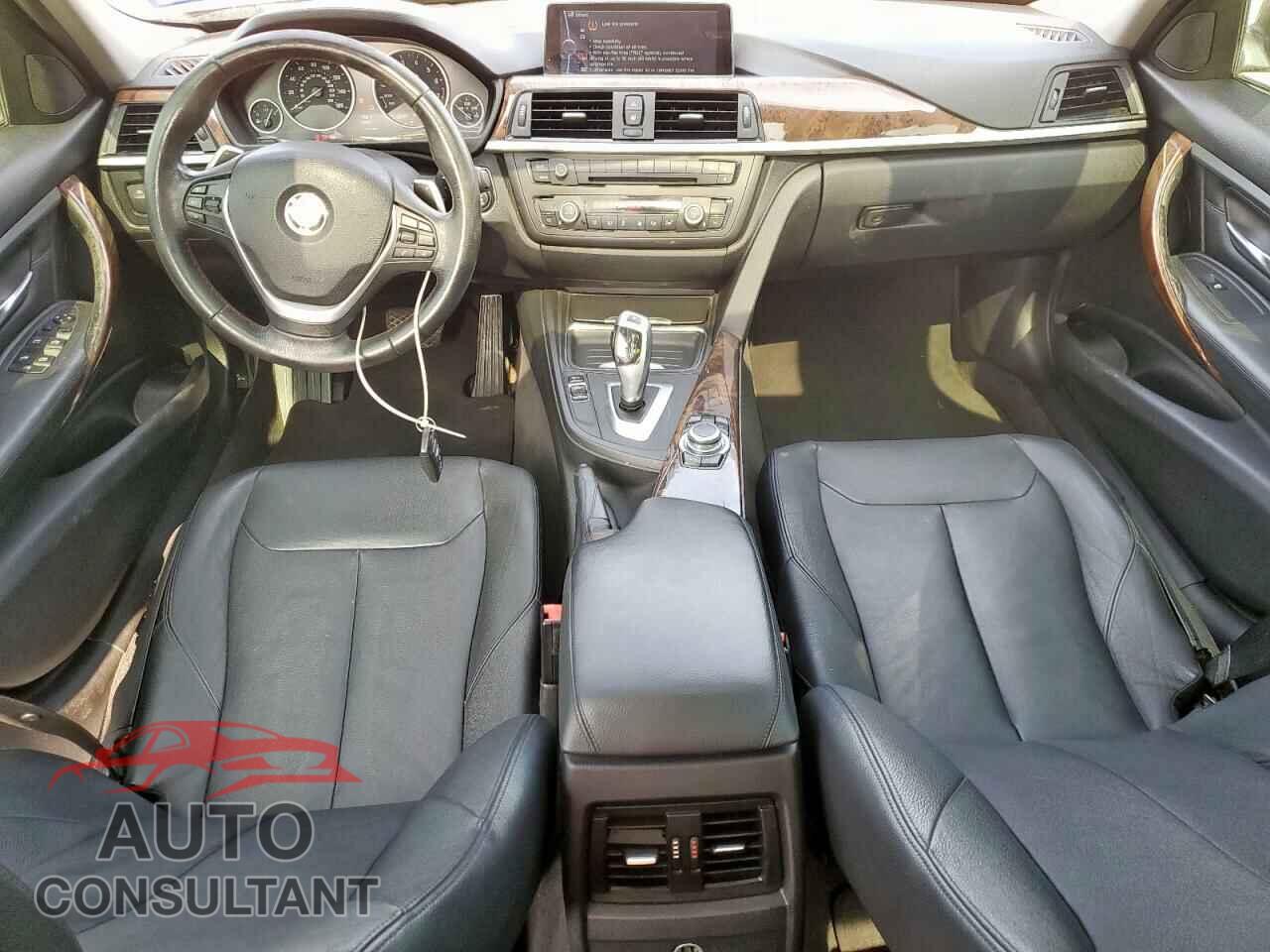 BMW 3 SERIES 2013 - WBA3A9C51DF476070