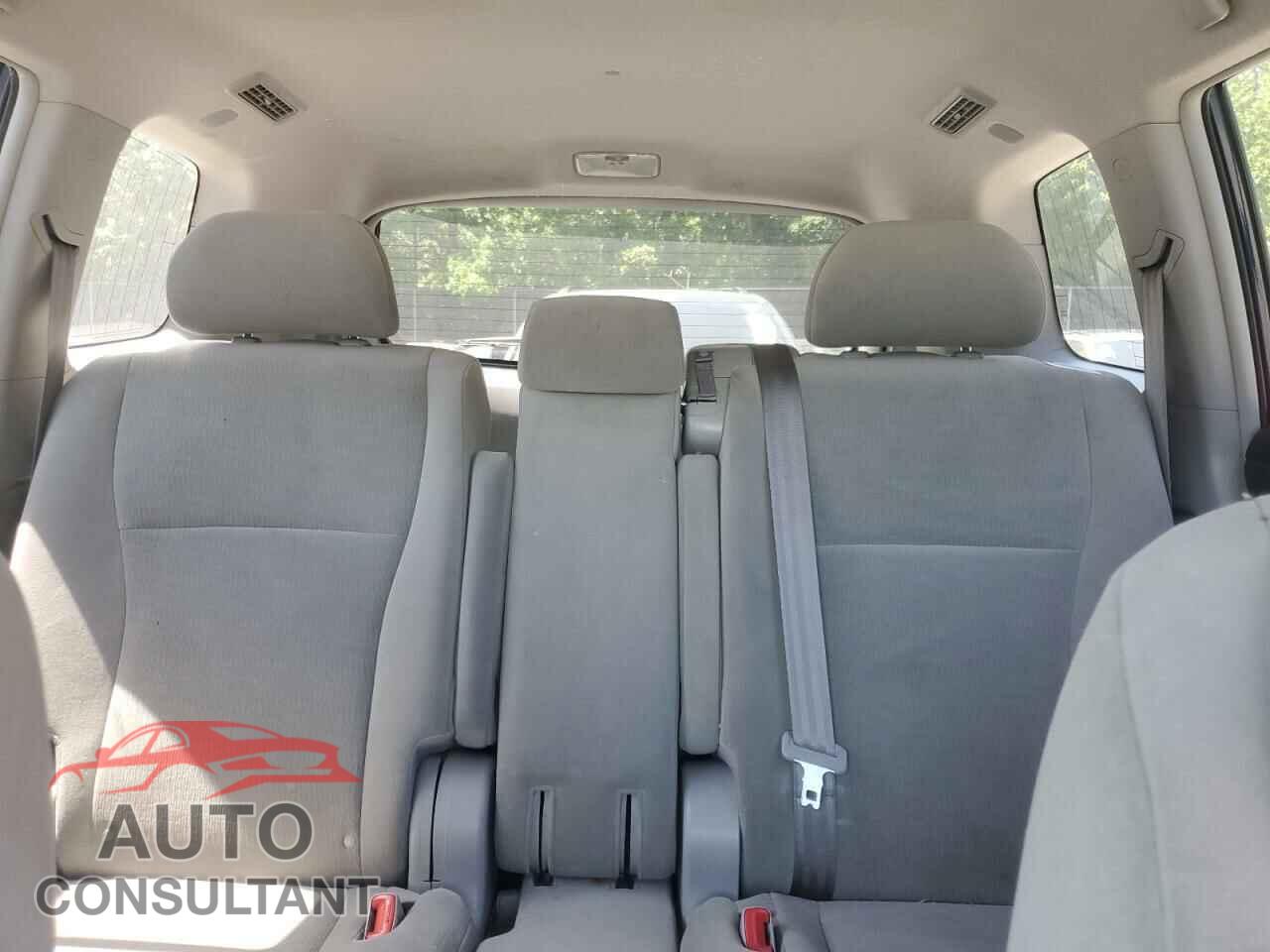 TOYOTA HIGHLANDER 2013 - 5TDBK3EH8DS239592