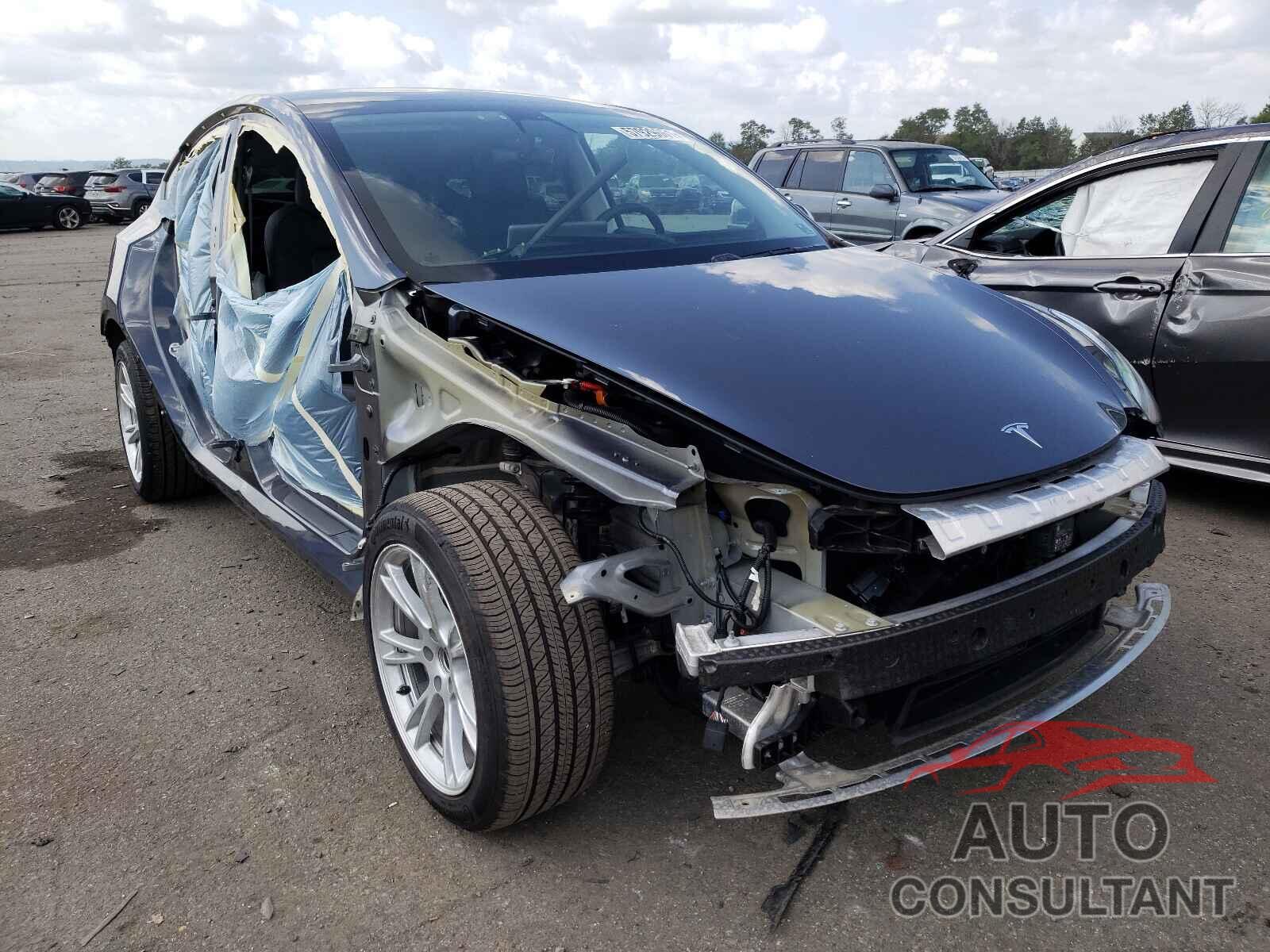 TESLA MODEL Y 2020 - 5YJYGDEE8LF030055