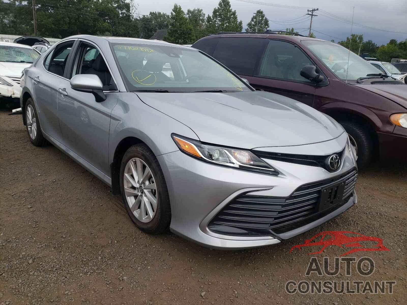 TOYOTA CAMRY 2021 - 4T1C11BK2MU027838