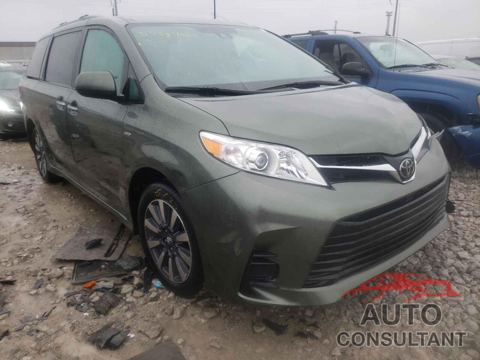 TOYOTA SIENNA 2019 - 5TDJZ3DC8KS215383