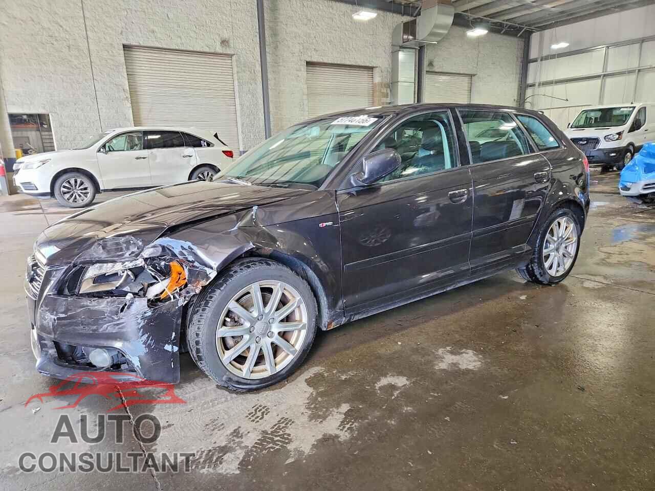 AUDI A3 2011 - WAUMFAFM9BA099945