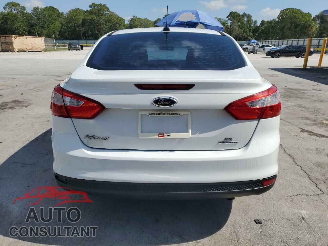 FORD FOCUS 2014 - 1FADP3F28EL150344