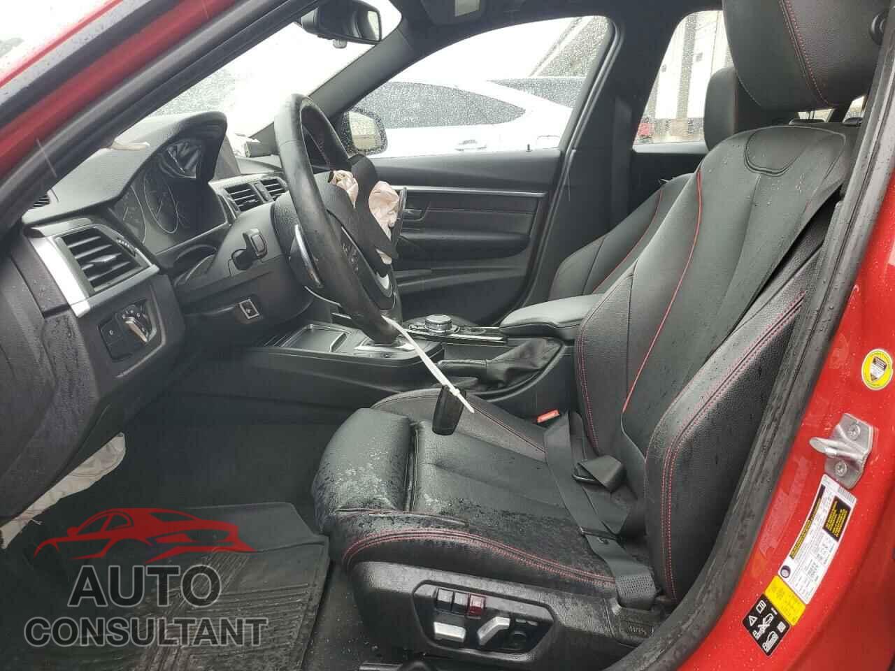BMW 3 SERIES 2016 - WBA8E3G53GNU03441