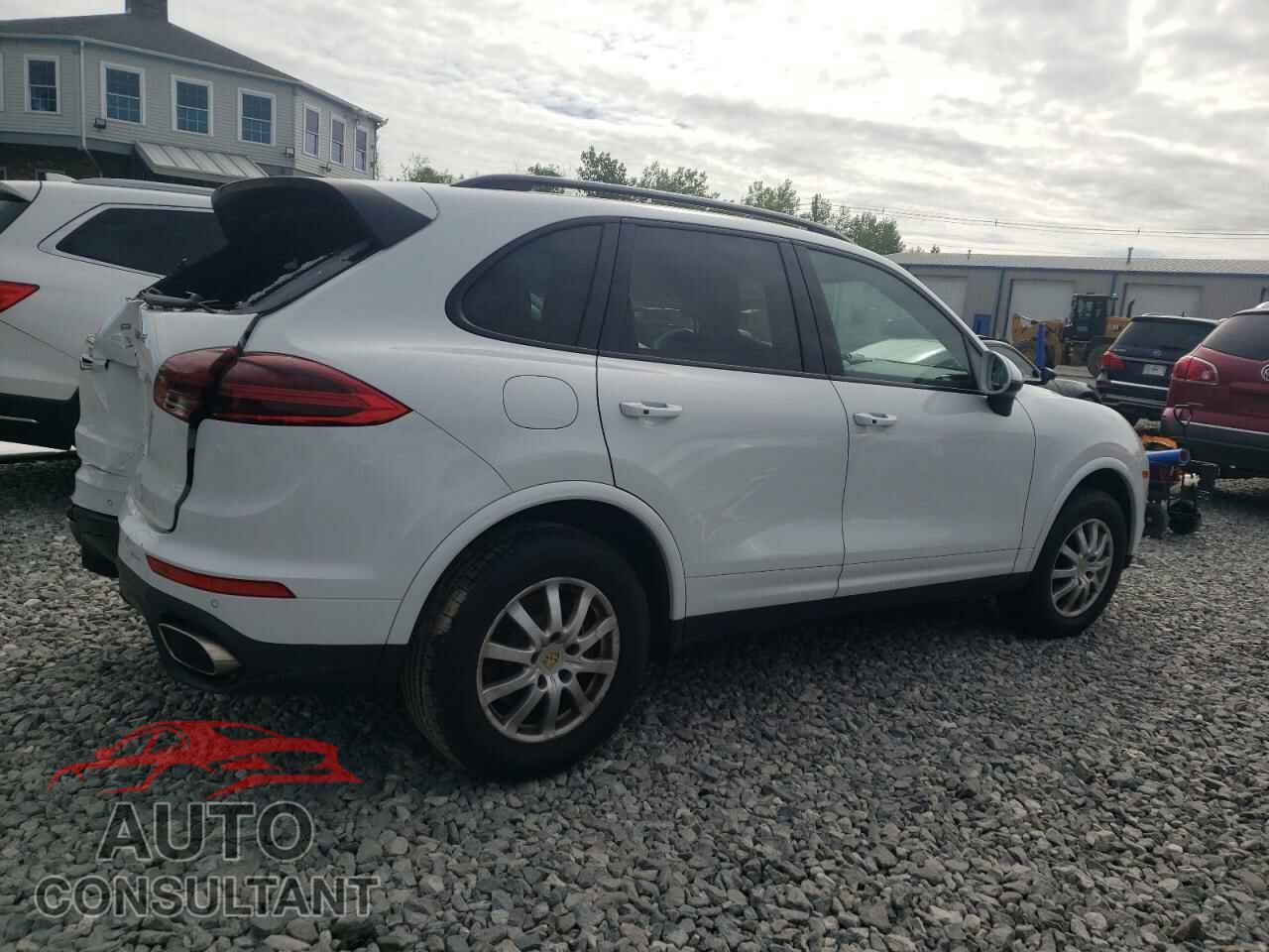 PORSCHE CAYENNE 2017 - WP1AA2A23HKA87999