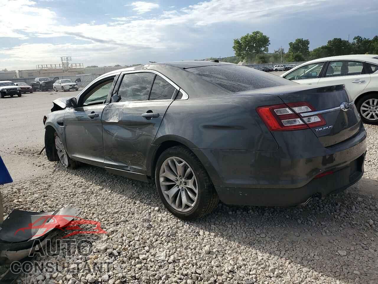 FORD TAURUS 2018 - 1FAHP2F8XJG127425