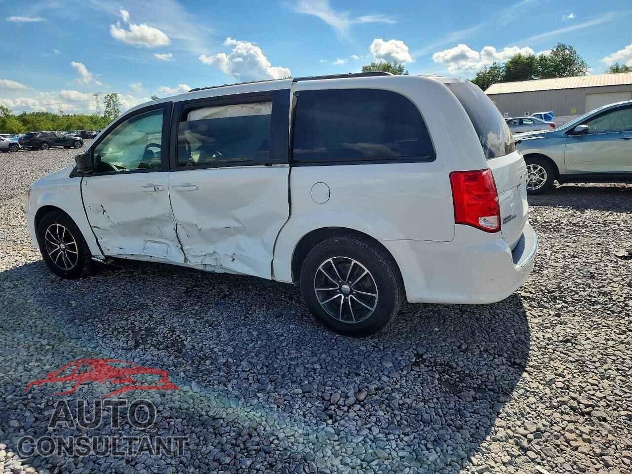 DODGE CARAVAN 2019 - 2C4RDGEG0KR663961