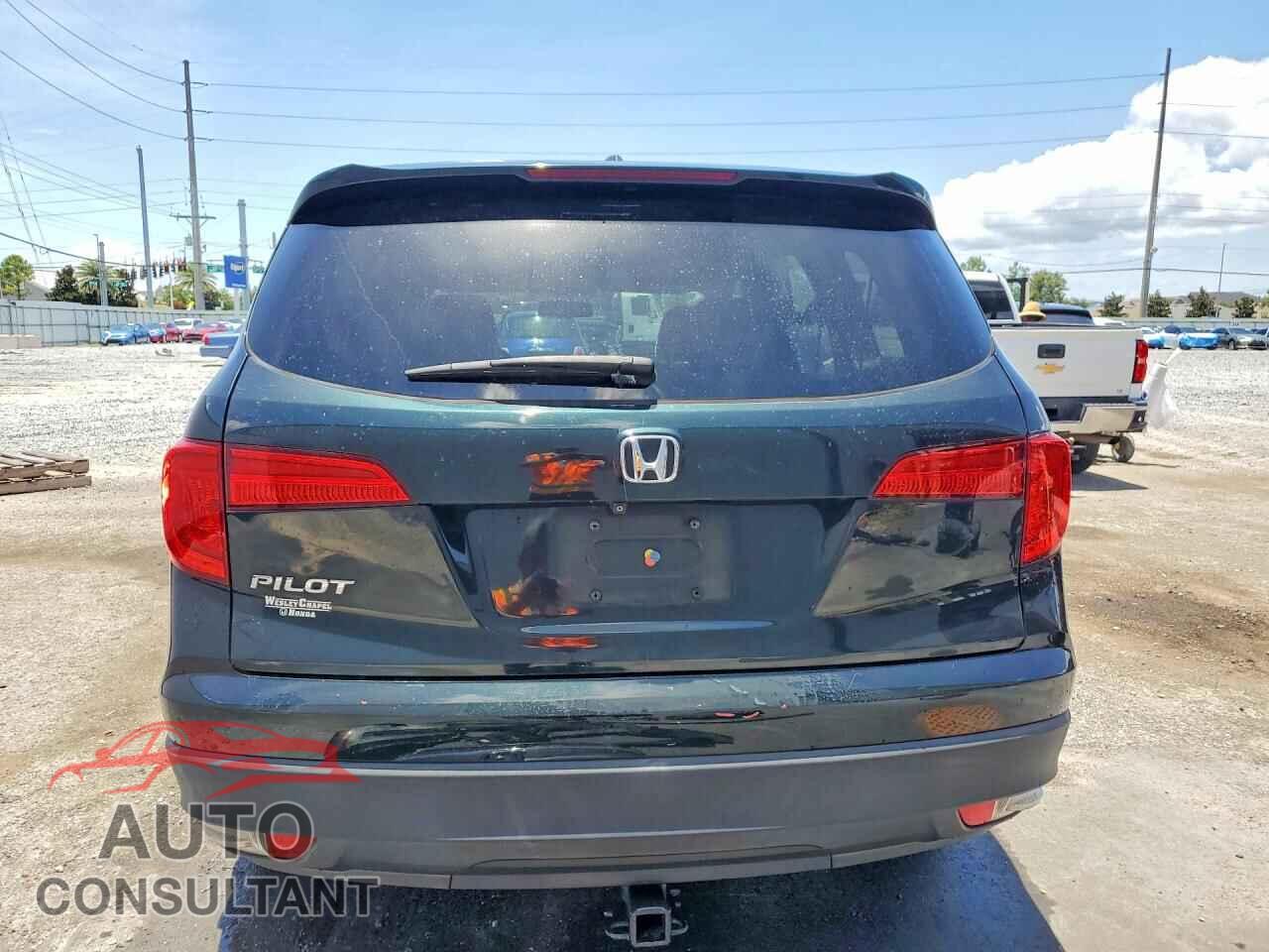 HONDA PILOT 2017 - 5FNYF5H51HB021838