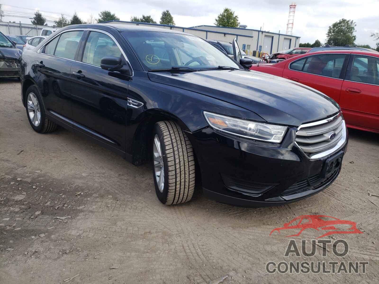 FORD TAURUS 2018 - 1FAHP2D8XJG118288