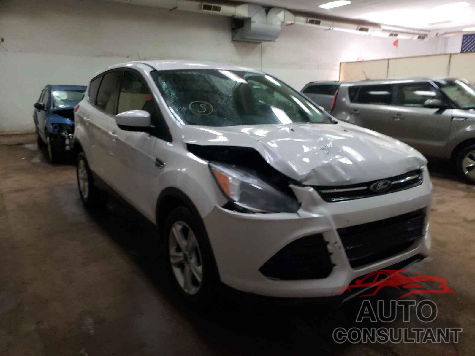 FORD ESCAPE 2016 - 1FMCU0G75GUB81681