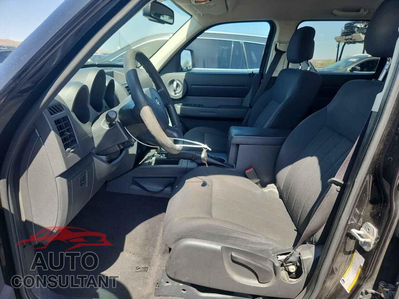 DODGE NITRO 2011 - 1D4PT4GX6BW506192